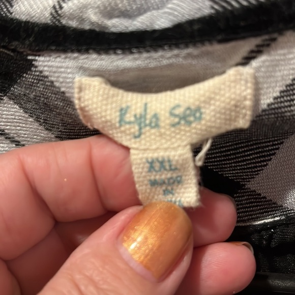 Kyla Seo Plaid and Velvet Embroidery Shirt - Picture 2 of 4